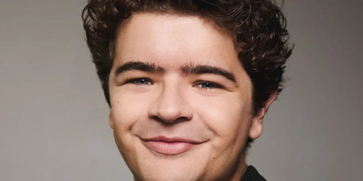 Gaten Matarazzo (Stranger Things)  head shot 