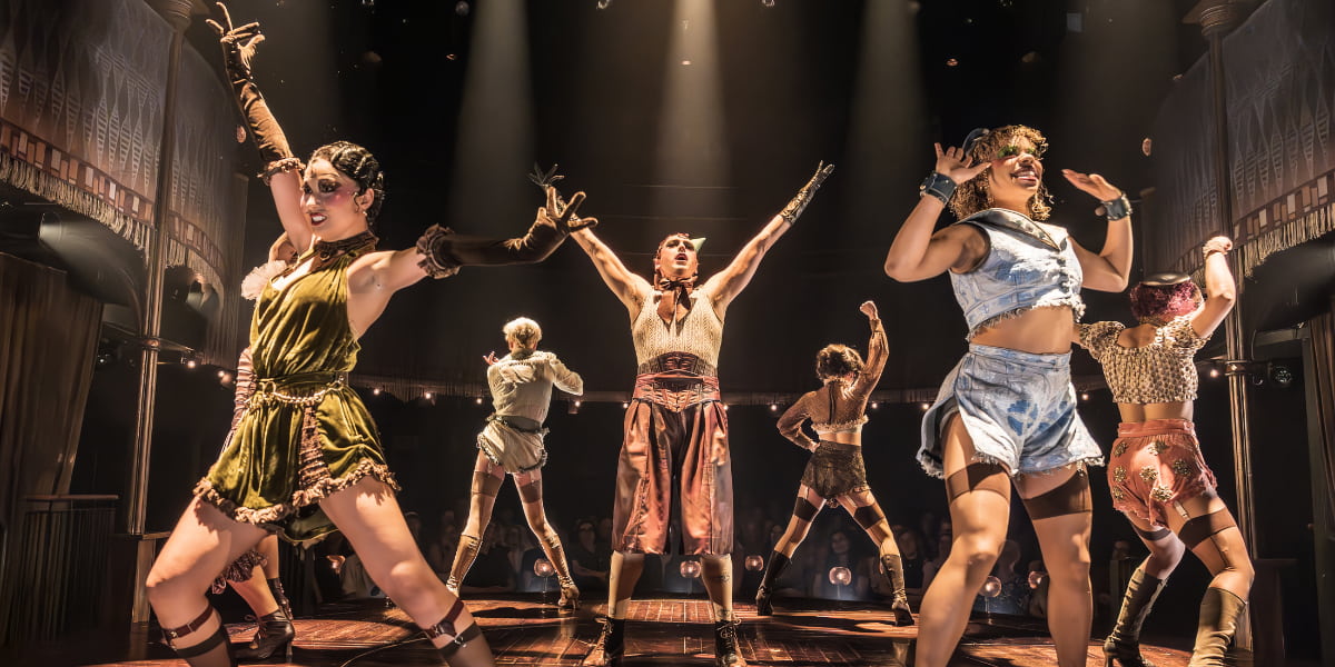 Cabaret the Musical in London, starring Jamie Muscato and Joy Woods