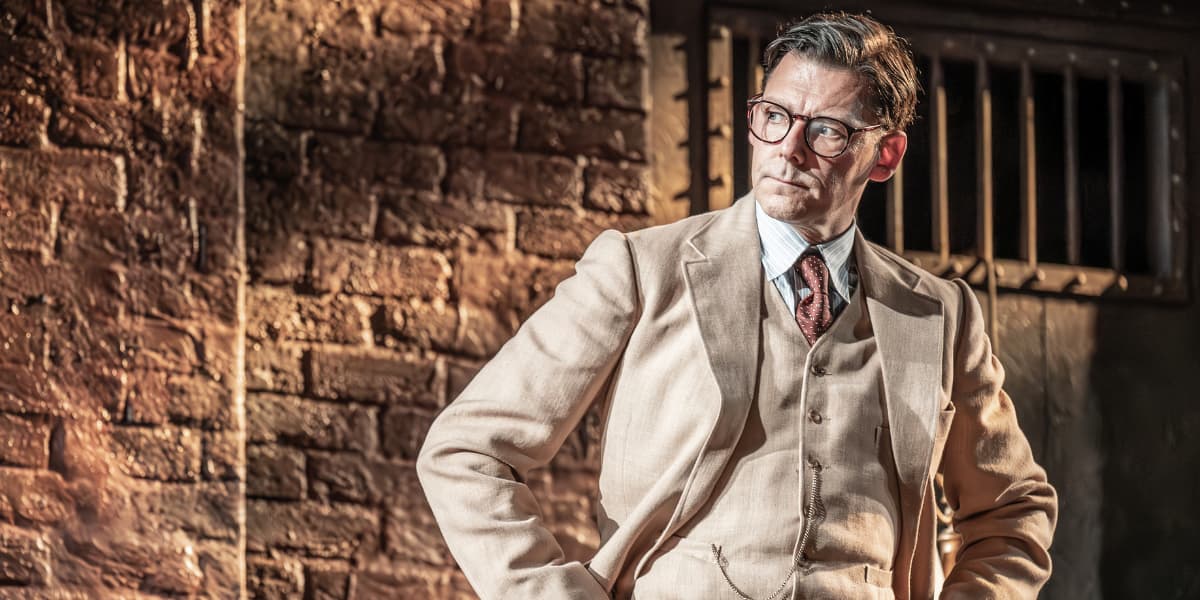 Richard Coyle as Atticus Finch in To Kill A Mockingbird