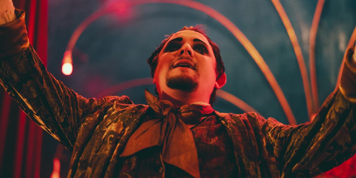 CHAT NOIR! gallery image