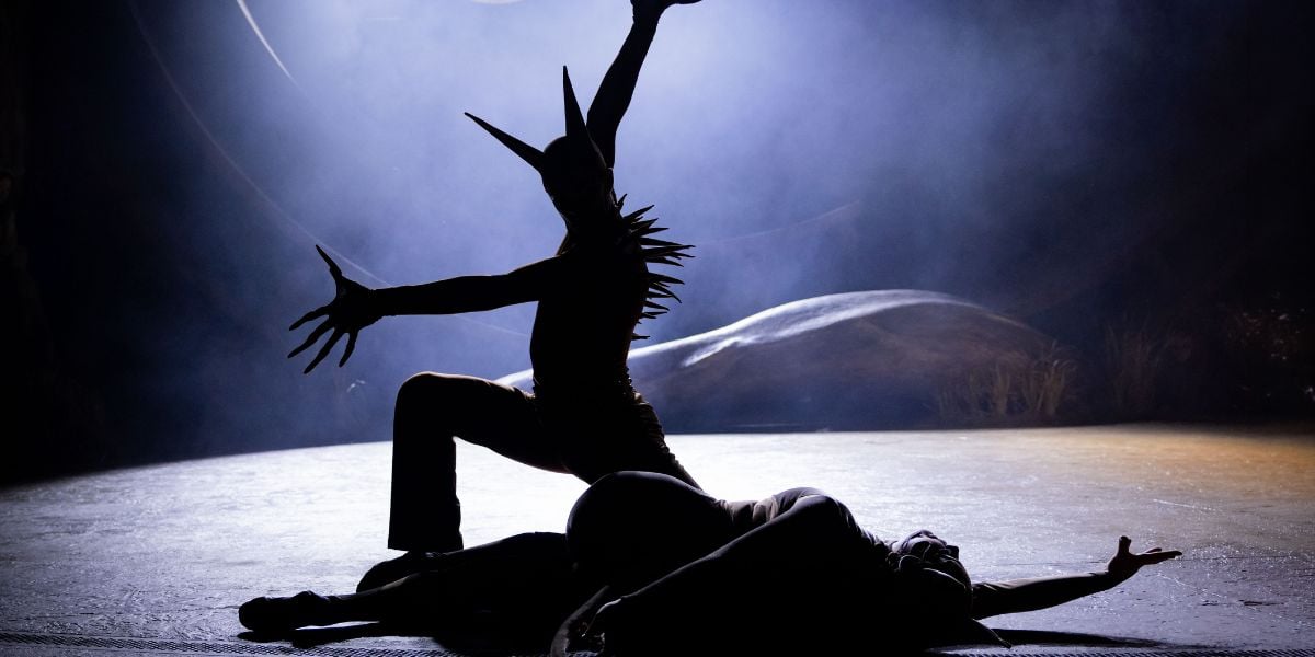 The cast of Cats at the Regent's Park Theatre 