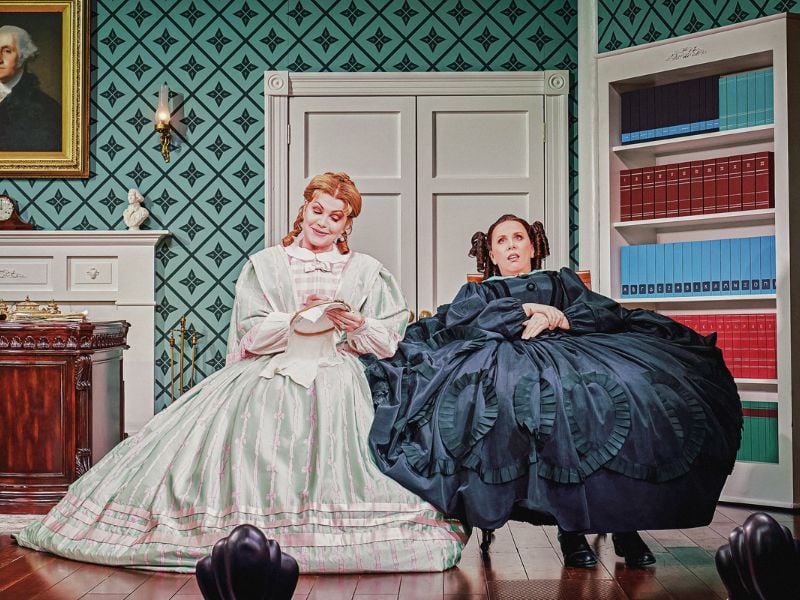 Welcome to the Tate Administration - Catherine Tate is Mary Todd Lincoln. 