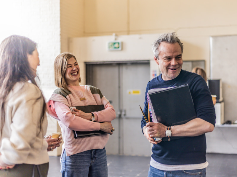 New Rehearsal Photos of Rosamund Pike and Cast for Inter Alia Transfer