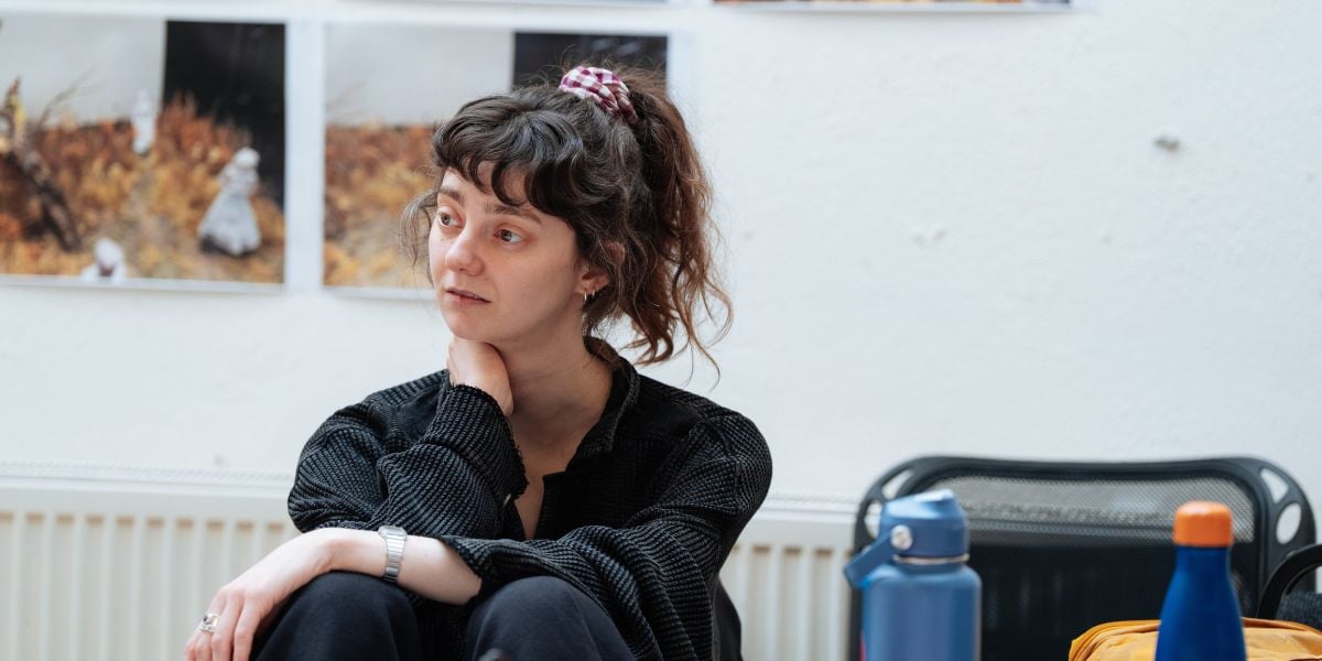 Tanya Renyolds in rehearsal for 1536