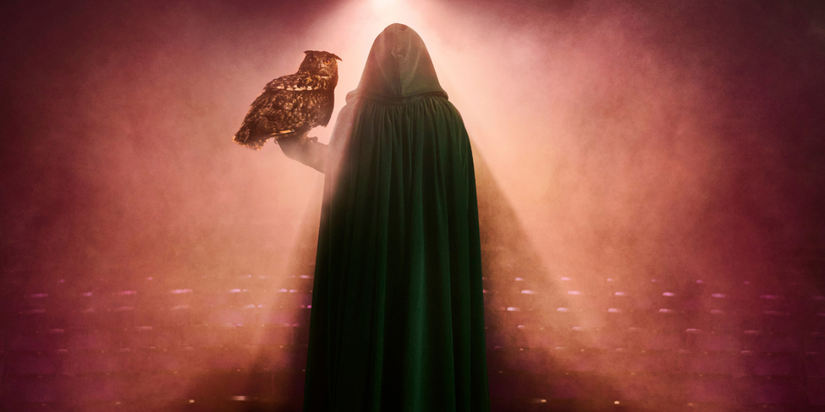 The Traitors On Stage artwork